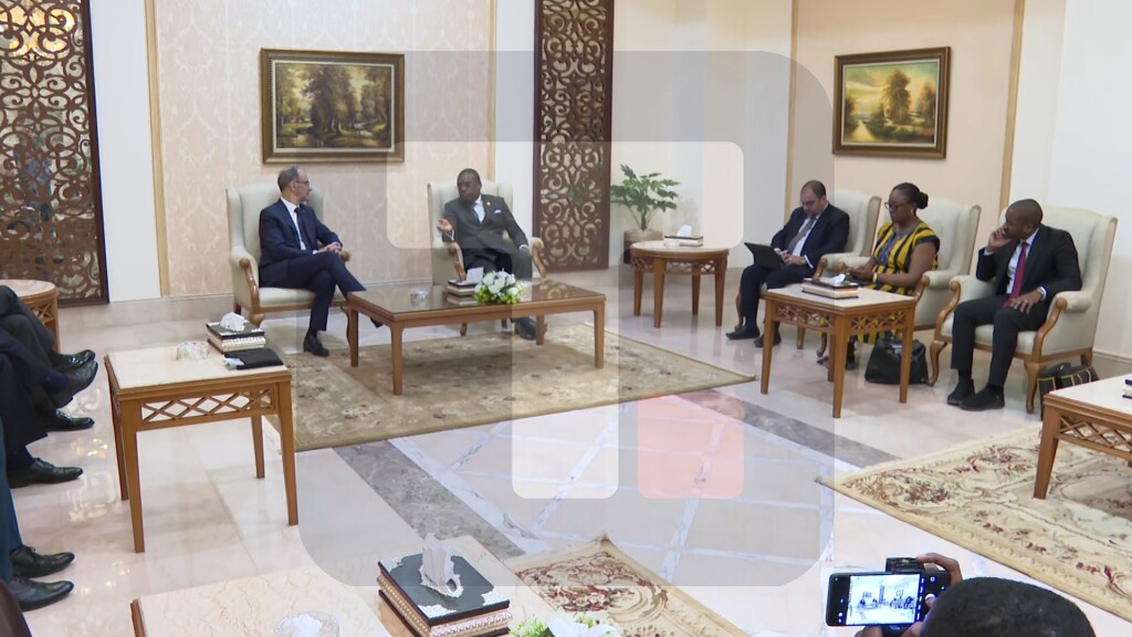 Macut sa direktorom Afrika CDC-a o aktuelnim izazovima u oblasti zdravlja u Africi