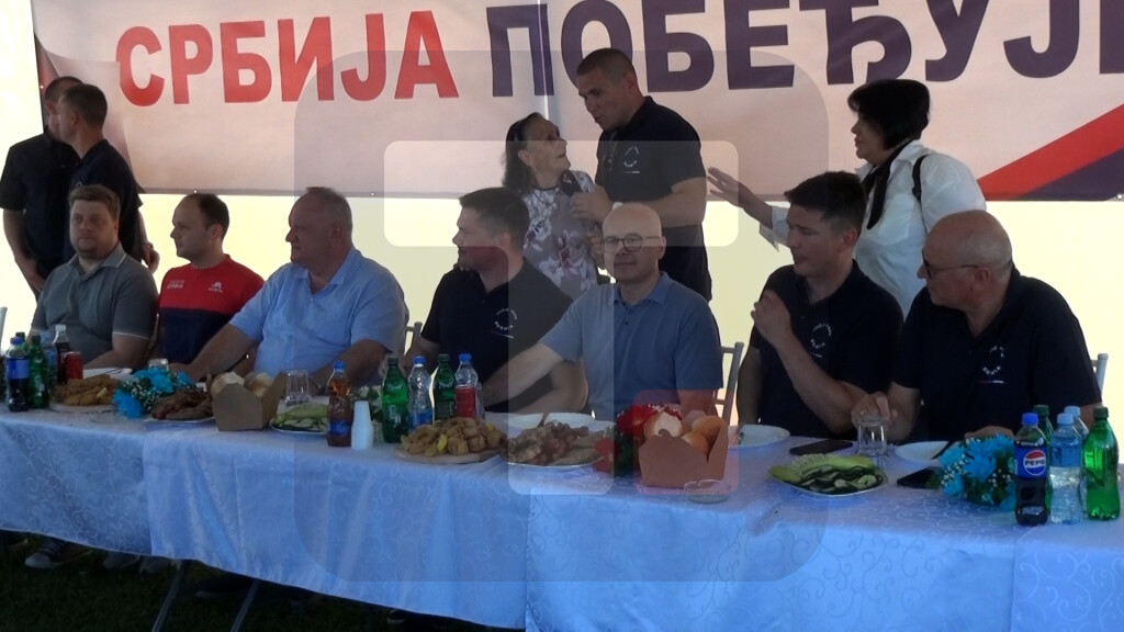 Vučević u poseti selu Partete