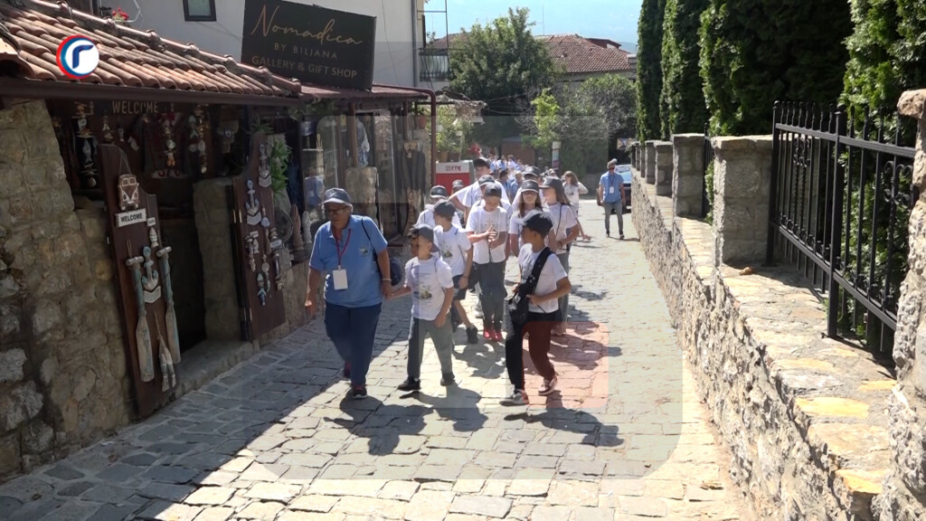 U Ohridu počeo osmodnevni pravoslavni kamp, okupio 65 dece iz Srbije i regiona