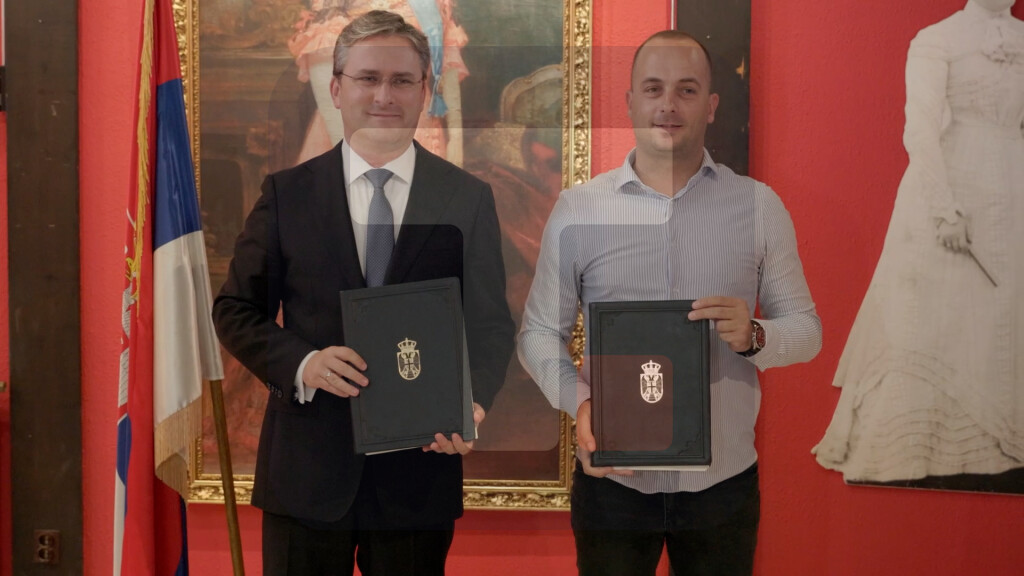 Potpisani ugovori vredni oko 12,5 mil.RSD za podršku Narodnom muzeju u Aranđelovcu