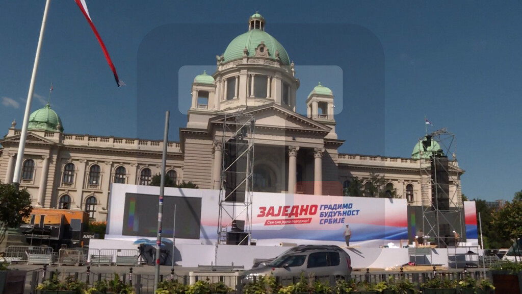 Pripreme za sutrasnji skup “Srbija - jedna porodica”