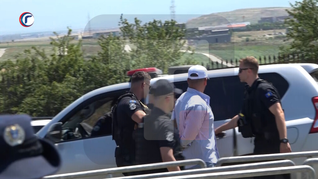 Tzv. kosovska policija privela više osoba na Gazimestanu