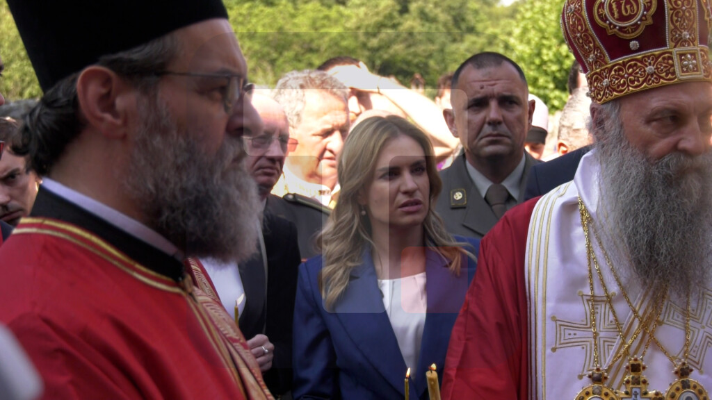 U manastiru Ravanica u Ćupriji služen parastos Svetom knezu Lazaru i Kosovskim junacima