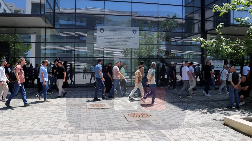 U Prištini u toku saslušanje 36 osoba koje su u nedelju privedene na Gazimestanu