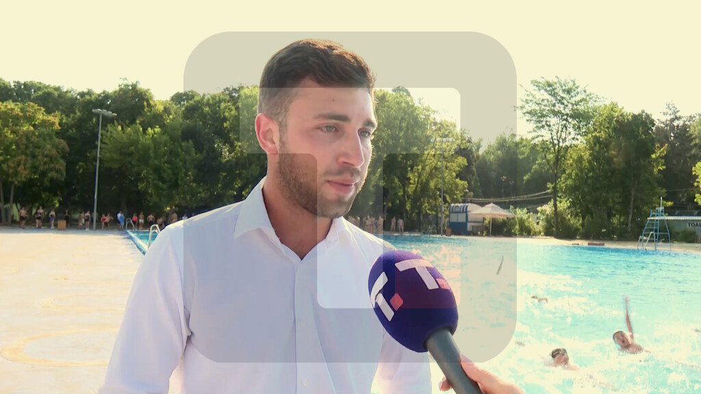 Rakić: Bazene na Banjici tokom toplotnog talasa dnevno posećuje i do 3.000 kupača