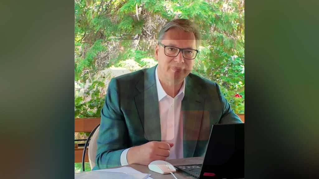 Vučić:Stigle 4.654 prijave na "Ko si bre ti?",čuti i slušati ljude najvažniji zadatak