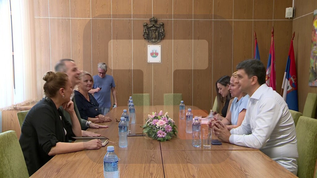 Paunović obišla Jedinstveno upravno mesto u Kovinu: Dobar korak za privredni razvoj
