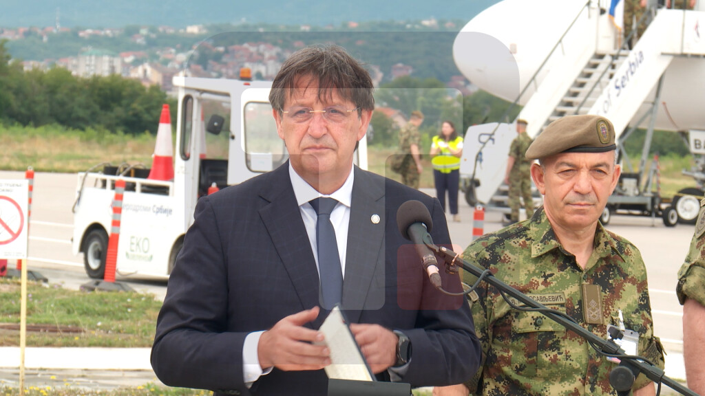 Gašić: Učešće u mirovnim misijama među najodgovornijim zadacima vojnika