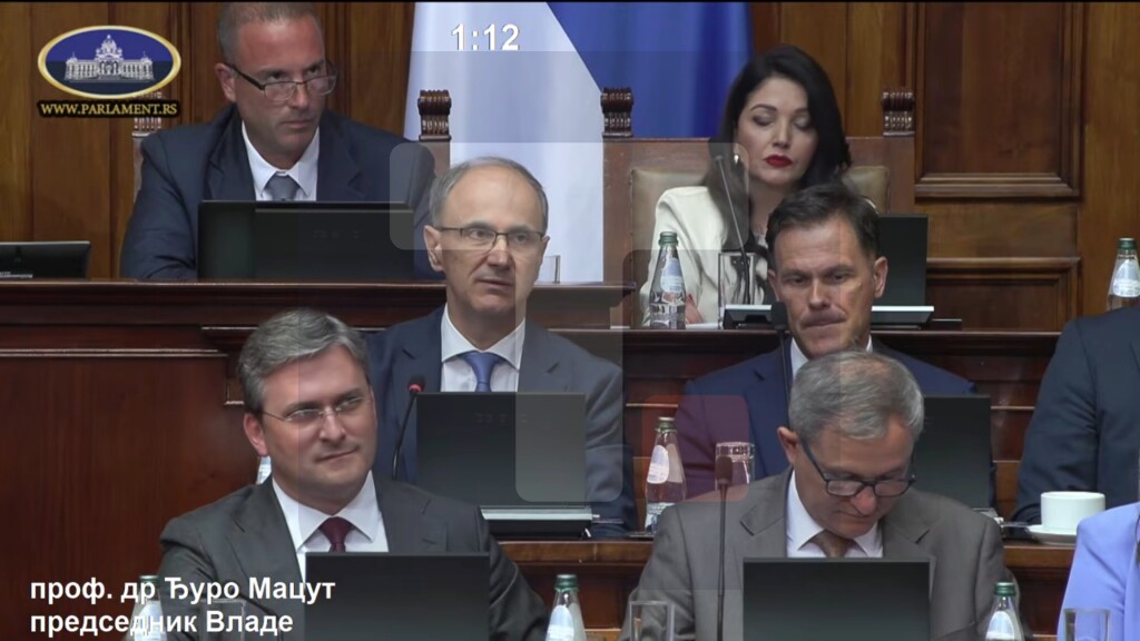 Macut se obraća u Skupštini: O nama će suditi ono što ostavimo, ne naslovne strane