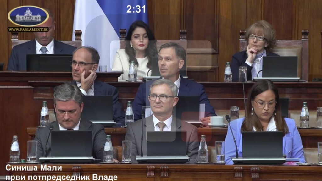 Mali: Prosečna plata u Trsteniku tokom mandata Aleksića 32.000 dinara, danas 95.000
