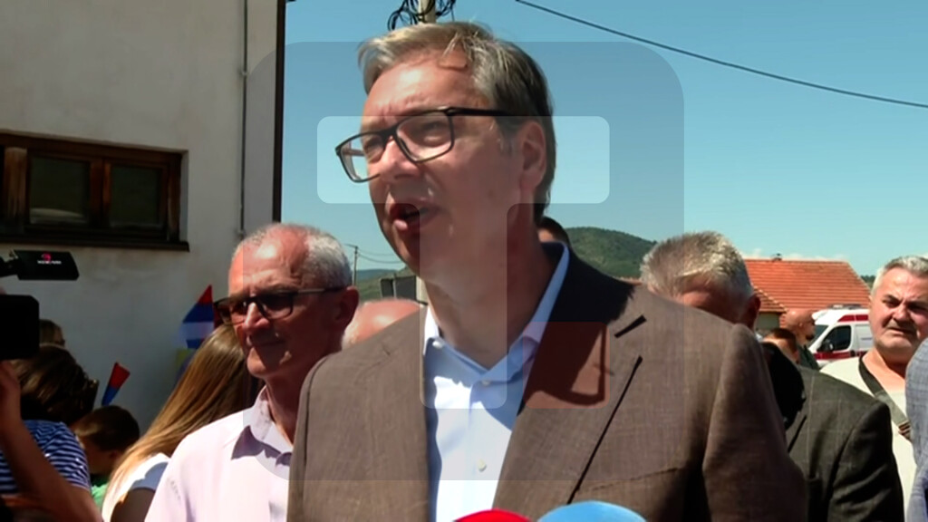 Vučić u Novom Selu: Hvala što čuvate budućnost srpskog naroda ovde gde je to teško