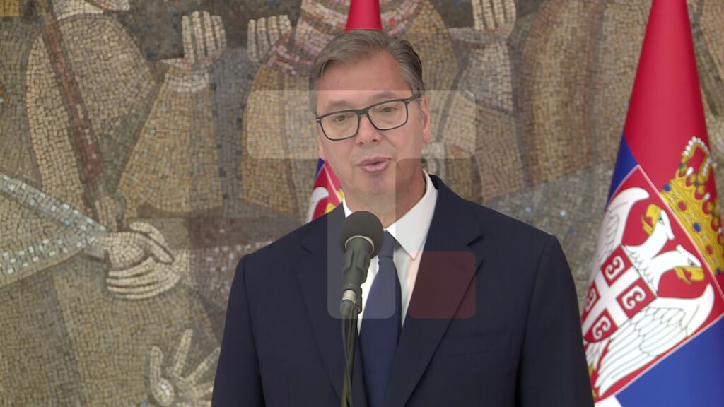 Vučić: Sportski kamp "Srbija te zove" je fantastična za patriotsko osvešćivanje svesti za našu decu iz regiona i Srbije