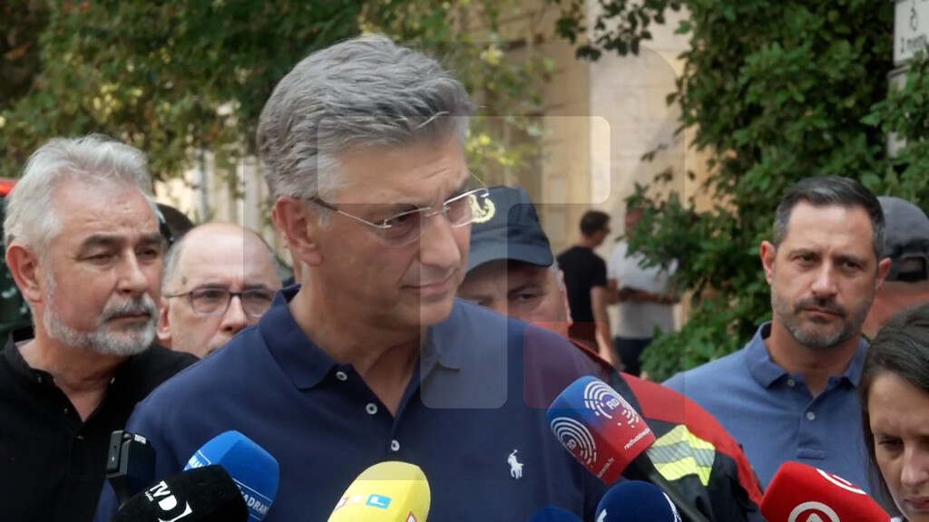 Plenković u Omišu: Požar je bio munjevit; Vlada će pomoći svima