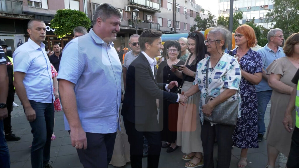 Ana Brnabić svečano otvorila 13. Etno fest u Paraćinu