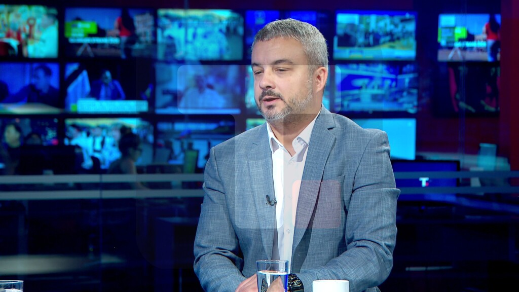 Vojinović: Izveštaj o avionu Rajanera je preliminarni, u njemu samo posložen događaj