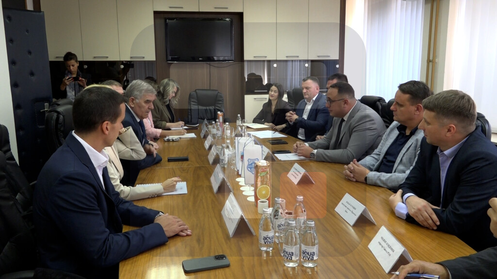 Beriša u poseti Raškom upravnom okrugu:Gradimo Srbiju u kojoj svi imaju jednake šanse