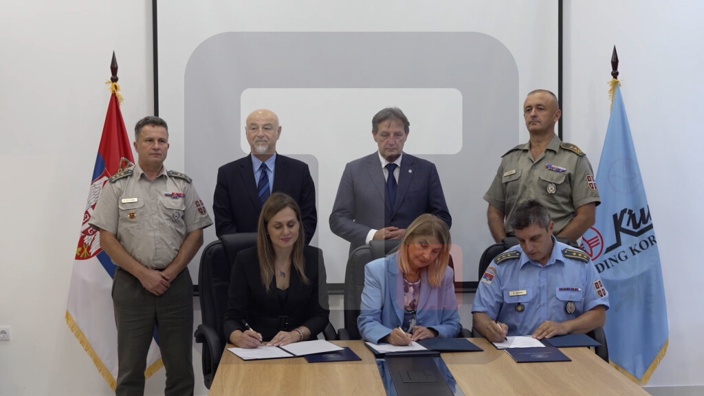 Gašić obišao kompaniju Krušik u Valjevu