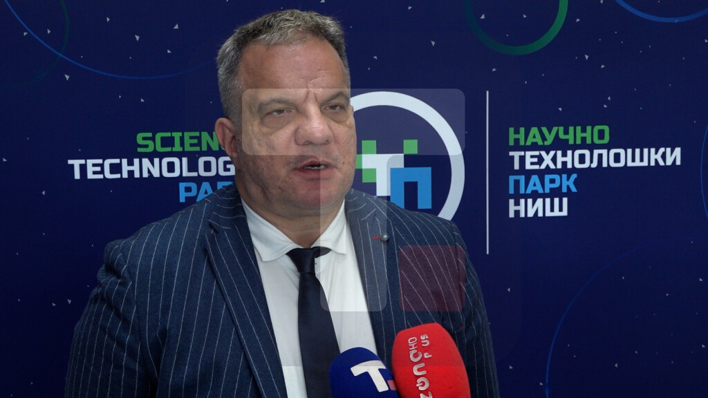 Stanković: Budućnost obrazovanja u digitalnoj transformaciji, ali i u ulaganju u ljude