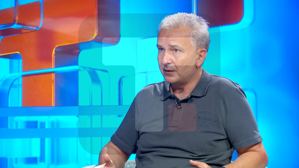 Rašeta: Tito je bio prvi državnik koji je sebe brendirao