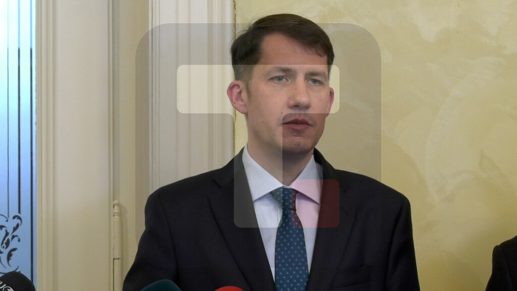 Pastor: U koaliciji smo sa Srpskom naprednom strankom, čuvajući našu samostalnost, ali i gradeći odnose partnerstva