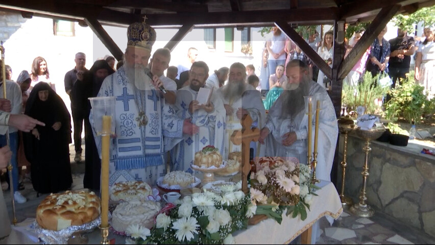 Manastir Zočište obeležio svoju slavu, vladika Teodosije služio liturgiju