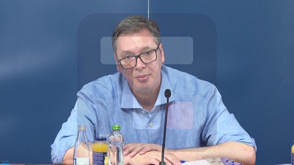 Vučić: Razgovaraćemo još mnogo meseci pre nego što bilo kakvu odluku donesemo