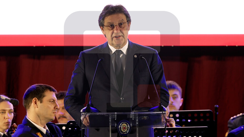 Gašić: Ovo je dan kada se s dubokim poštovanjem sećamo onih koji su za dobrobit otadžbine stavili iznad ličnih potreba