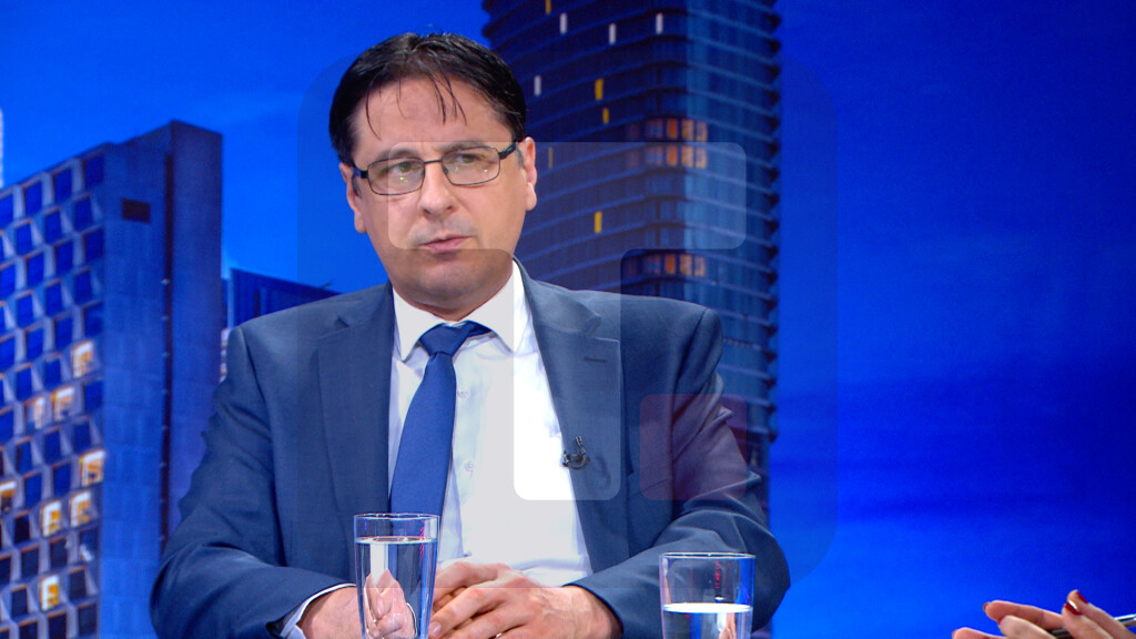 Bumbić: Treba da tražimo nekoga kome je u interesu da rafinerija u Pančevu radi u što je moguće većem obimu