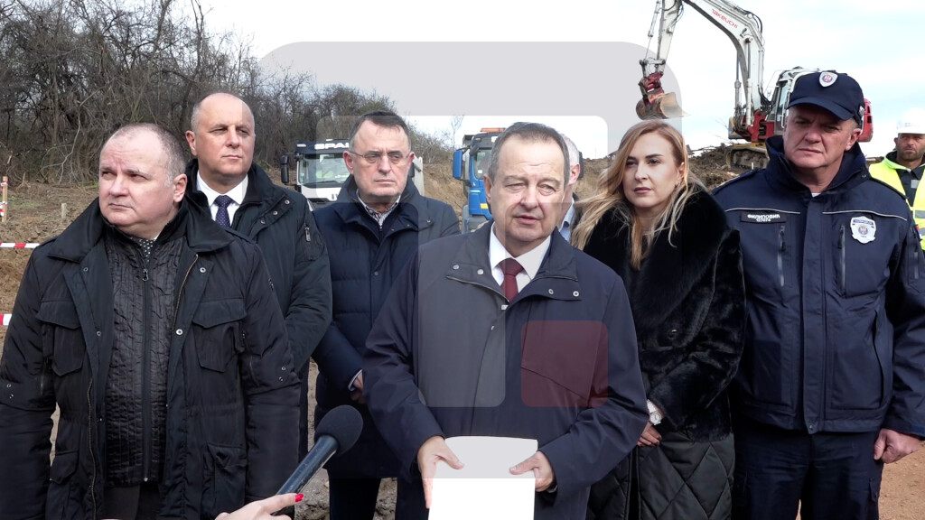 Dačić: To nije samo temelj za jedan novi objekat, već je i temelj za još bolje usluge građanima