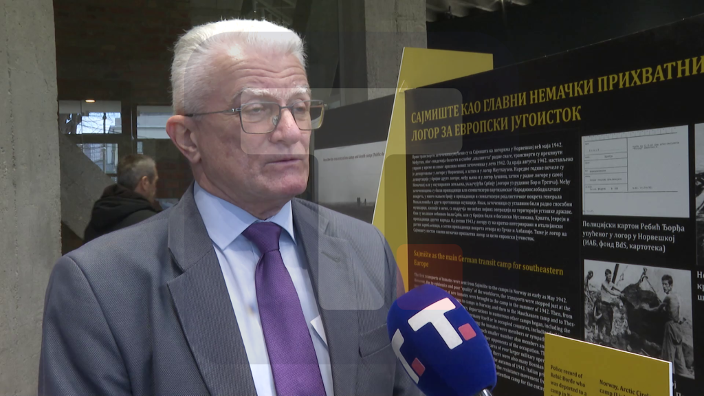 Koljanin: Izložba otvorena do sredine maja