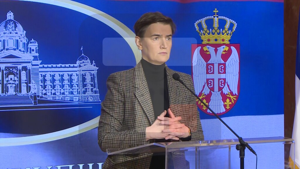 Brnabić: Žao mi je što je četvoro izabranih članova REM-a danas dalo ostavke, to nije odgovorno ponašanje