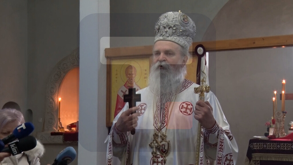 Teodosije: Bog ne dozvoljava da ono što je u njegovo ime podignuto to mesto ne može da zamre i to mesto budući da je pretvoreno u ruševine