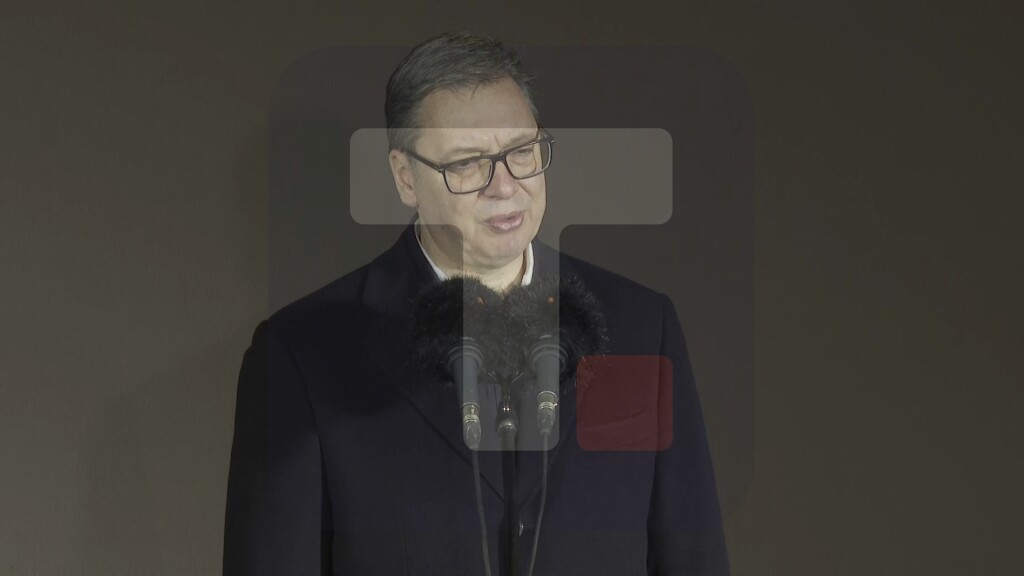 Vučić: Na Kopaoniku sam noćio samo u sojenicama Vojske Srbije