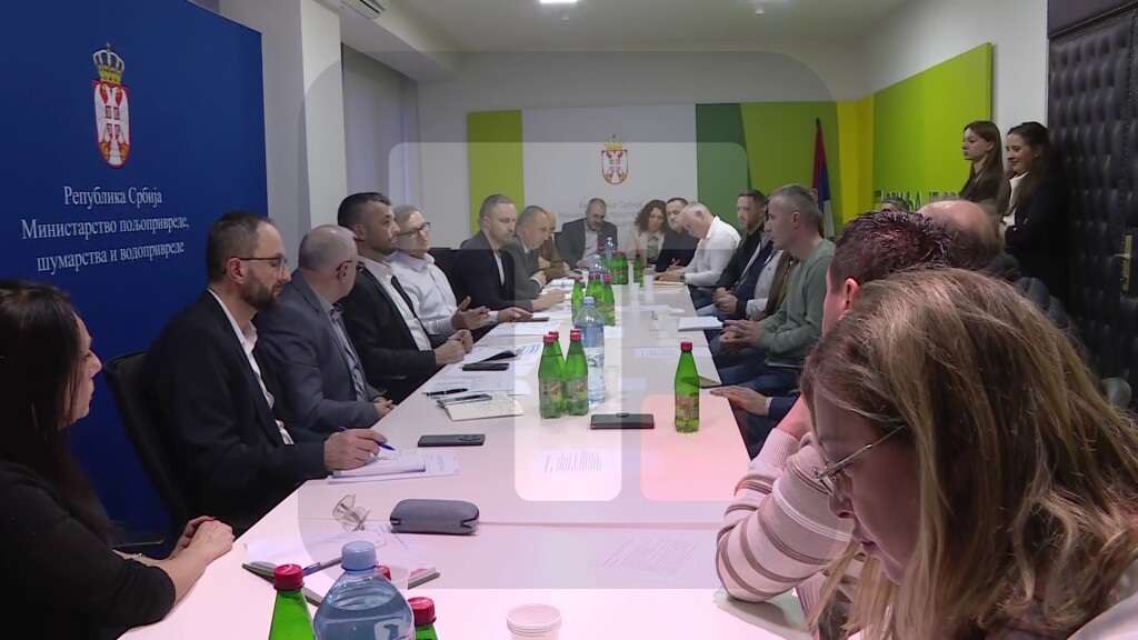 Sastanak ministra Glamočića sa predstavnicima Unije proizvođača svinja Srbije