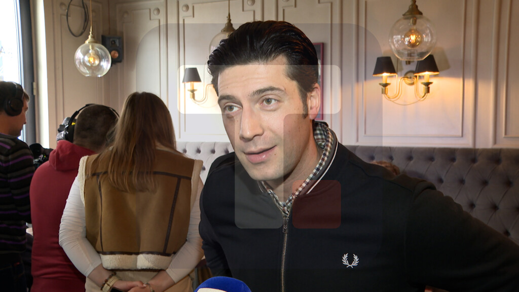 Jakovljević: Ovo je otvorena predstava, koja se stalno nadograđuje, ponekad novim gestom, ponekad slobodom u samom tekstu