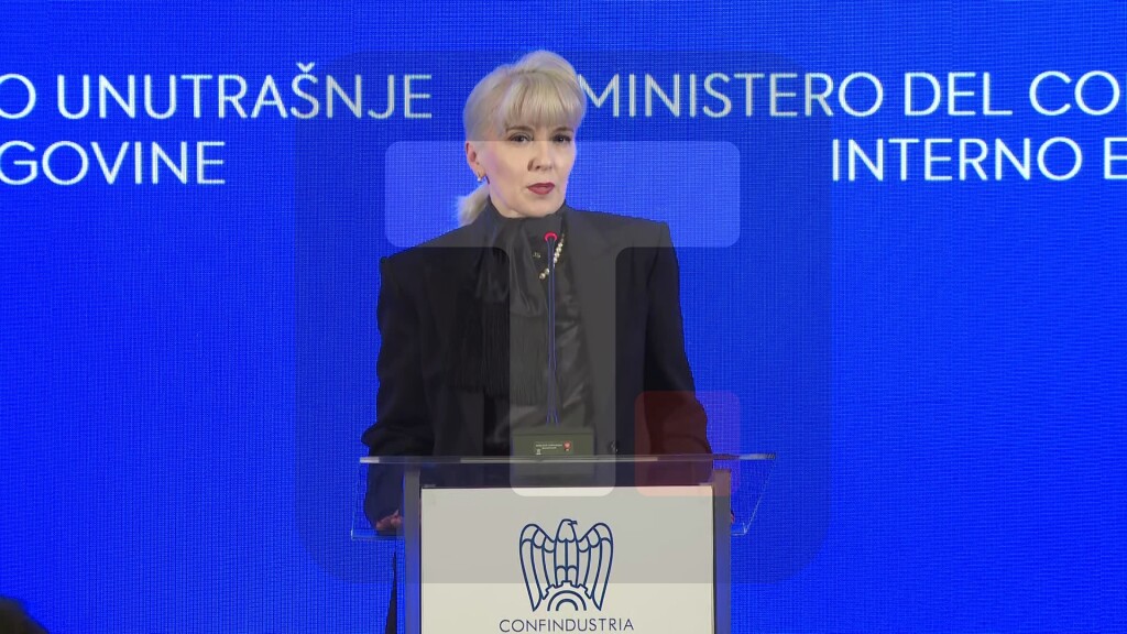 Lazarević: Srbija će raditi na strategijama za privlačenje investitora iz oblasti pametne proizvodnje i primene industrijske robotike