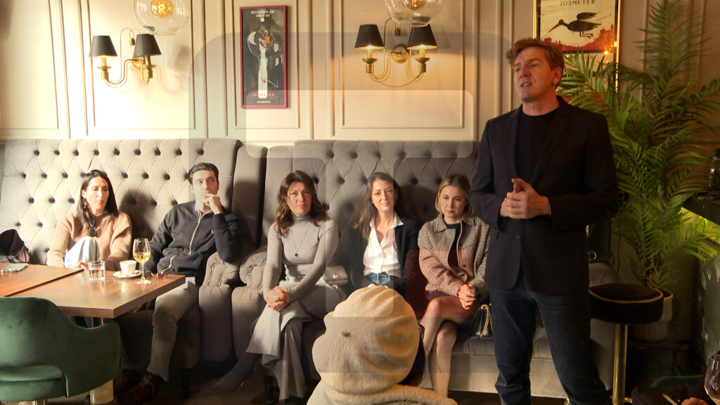 Predstava "Privatna proslava"  obeležava 50. izvođenje sutra u Bitef teatru