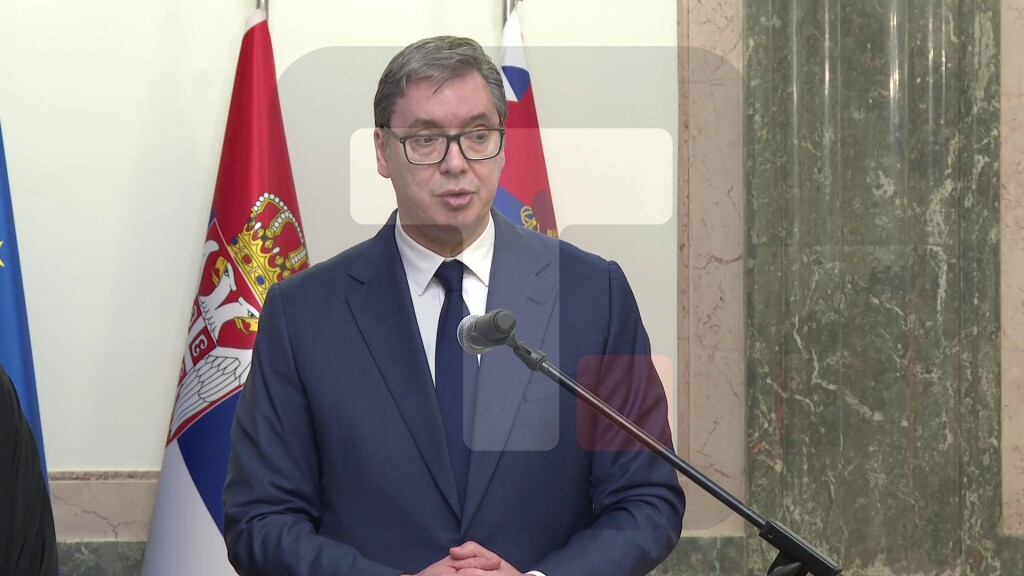 Vučić: S radošću i punog srca se molim da Gospod umnoži duhovne plodove eparhije Bihaćko Petrovačke