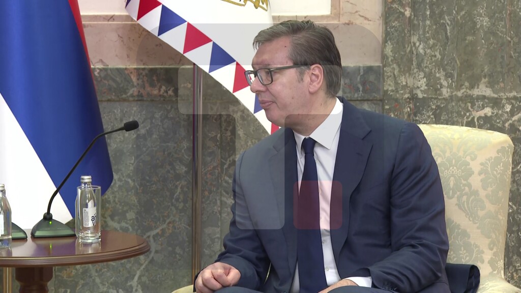 Vučić: Manastir Rmanj jedan od najlepših u regionu