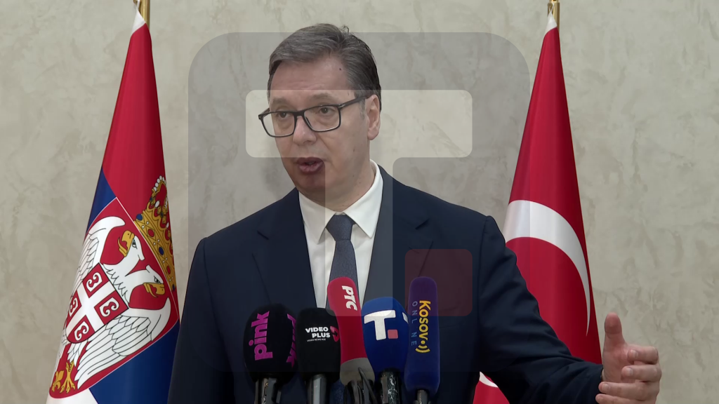 Vučić: Ne moraju ljudi da brinu zato što smo dovoljno ozbiljni i dovoljno snažni da ih odvratimo od potencijonalne agresije na državu Srbiju