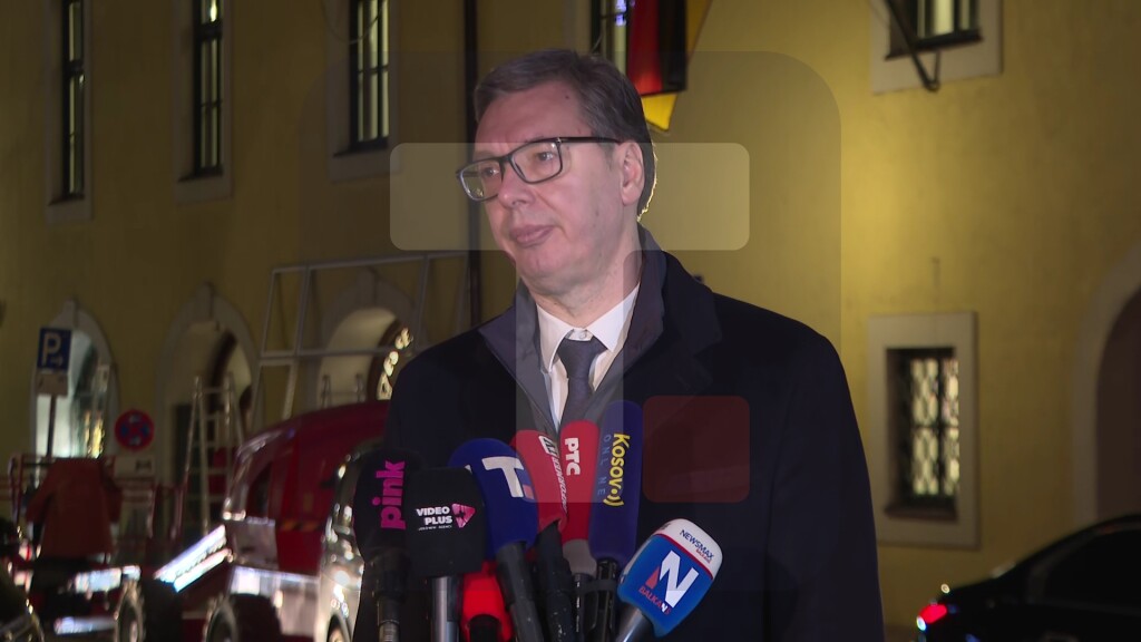 Vučić: Nemačka, pored ekomonske moći, želi i vojnu moć