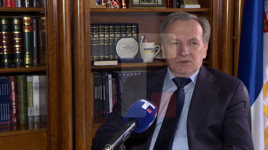 Pavlović: Patriotizam nije samo ginuti i boriti se, već i umeće pregovaranja u najboljem interesu naroda i države