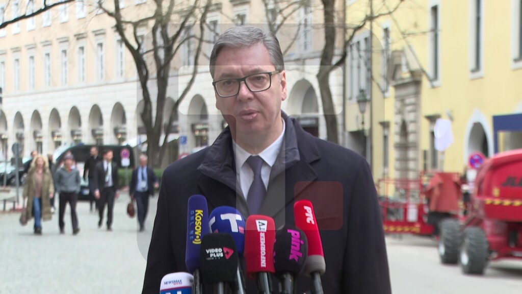 Vučić: Srbija je suverena zemlja, ali sačekaćemo mišljenje Venecijanske komisije povodom uvođenja novih zakona