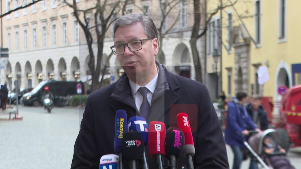 Vučić: Uradićemo sve da sačuvamo mir u Srbiji