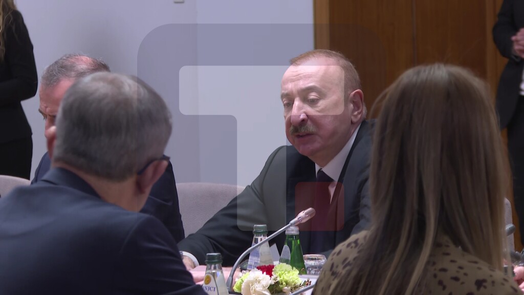 Alijev: Srbija se uspešno razvija pod rukovodstvom predsednika Srbije, nama je veliko zadovoljstvo da to vidmo