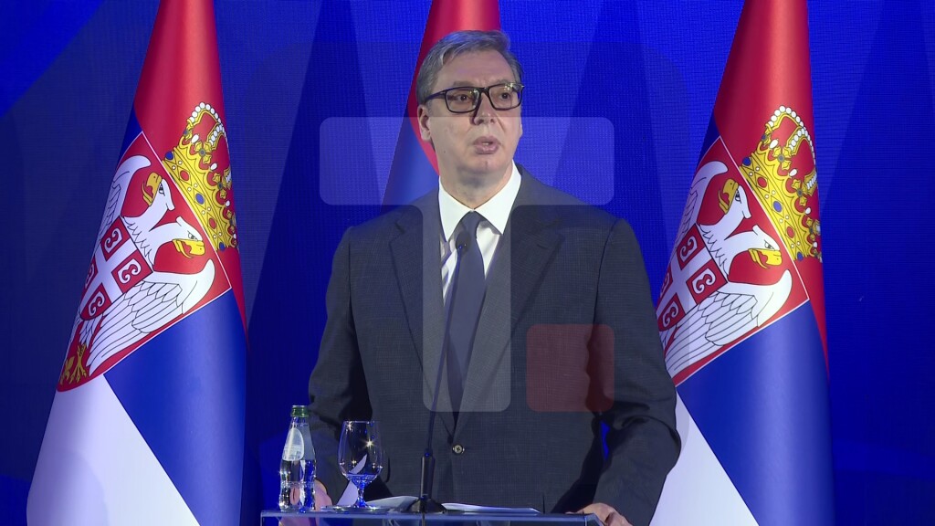 Vučić: Moderna Srbija ne počiva samo na tehnologiji i nauci, već na zajednici vrednih ljudi koji poručuju da su dostojni svojih predaka