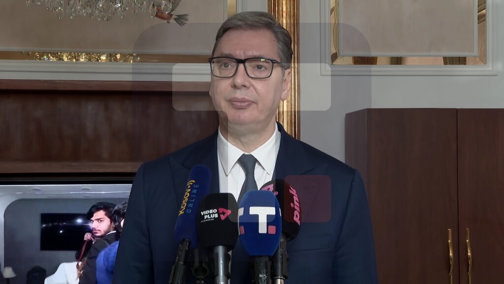 Vučić: Moraćemo još snažnije i bolje da radimo na pitanju veštačke inteligencije