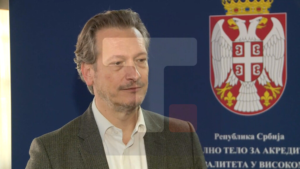 Vesović: Danas privreda zahteva da se svakodnevno usvajaju nova znanja