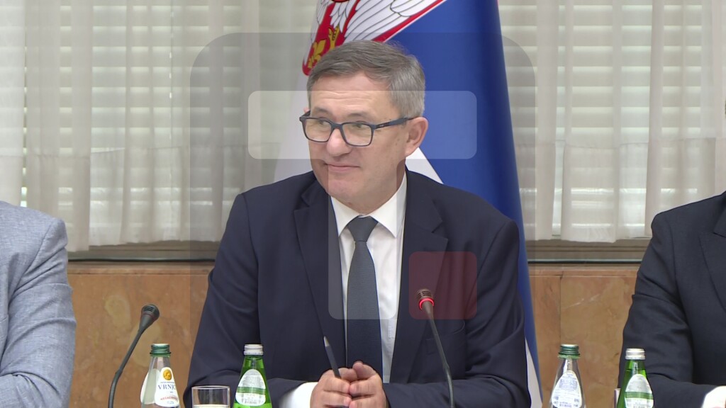 Glamočić: Nemoguće je zabraniti uvoz svih poljoprivrednih proizvoda