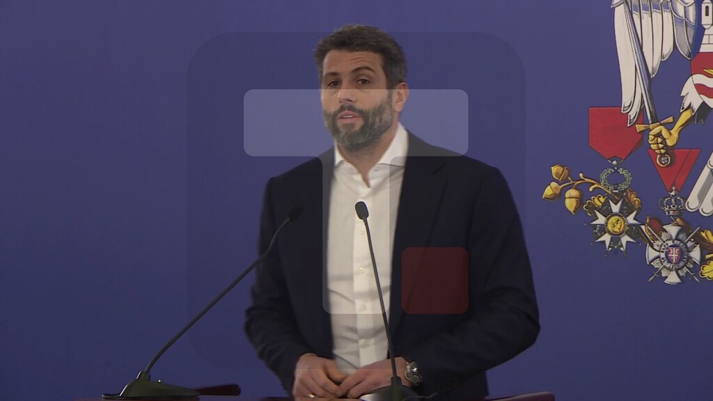 Šapić: Nadam se da ćemo u 2026. godini doći do svih 1578 novih vozila